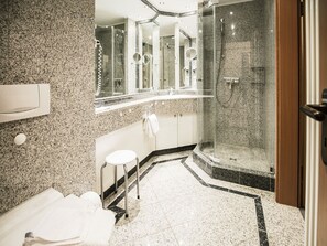 Haartrockner, Handtücher