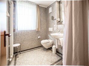 Haartrockner, Handtücher