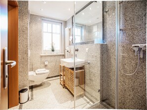 Haartrockner, Handtücher