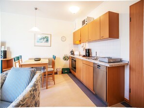 Interior - Comfort apartment with 1 bedroom and balcony on the top floor (Ostseebad Binz)