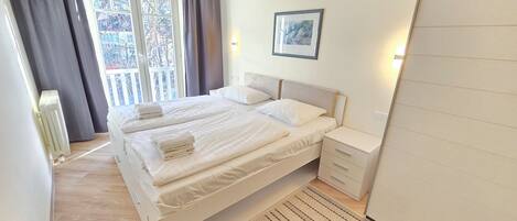 1 bedroom, free WiFi, bed sheets