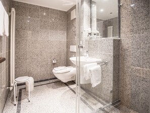 Haartrockner, Handtücher