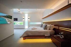 5 bedrooms, WiFi, bed sheets