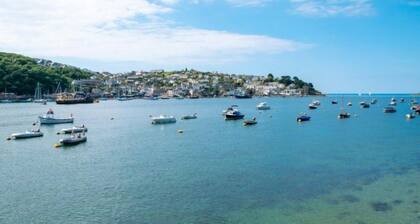 Experience true Cornish living, amongst Fowey's iconic streets.
