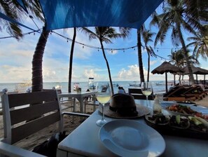 Outdoor dining - Winner of Top 25 in Luxury All Mexico- Oceanfrt- 2/2 Beach Club #24 (Playa del Carmen)