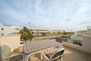 Outdoor dining - Villa serena (Mar de Pulpi) (San Juan de los terreros)