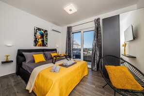 4 habitaciones, tabla de planchar con plancha y wifi gratis 