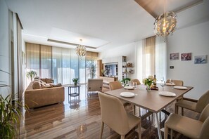 Dining - Villa Soriso with Pool (Pula)