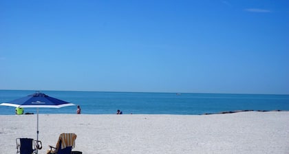 Luxurious Oasis ~ beachside 2 bedroom condo w/pool