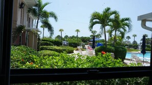 Piscine extérieure, piscine chauffée