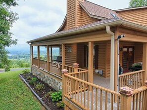 Property grounds - Bears Eye View  by Chatuge Home Concierge<br>lake and mountain views (Hayesville)