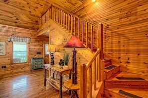 Interior - Bears Eye View  by Chatuge Home Concierge<br>lake and mountain views (Hayesville)