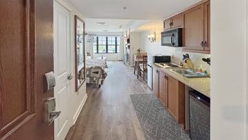 Ferros/tábuas de passar roupa, Wi-Fi de cortesia, roupa de cama