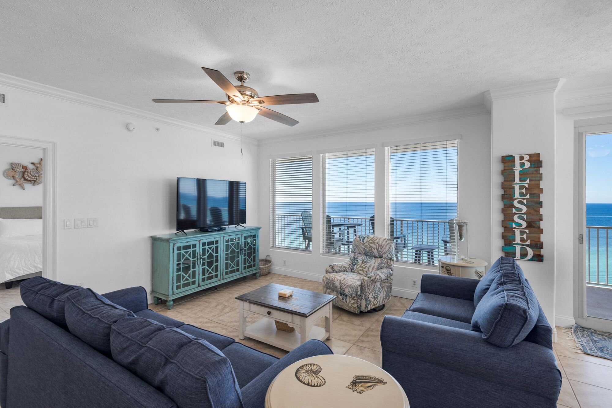 Condo, Multiple Beds, Pool Access | Living area