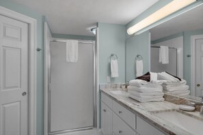 Bathroom - Treasure Island 1907 (Panama City Beach)