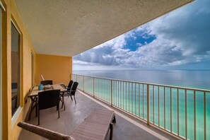 Property grounds - Treasure Island 1704 (Panama City Beach)