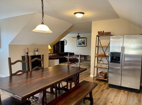 Spacious & Modern with Workspace - A+ Location!!!