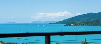 Great Location, Breath taking Views, Private Pool