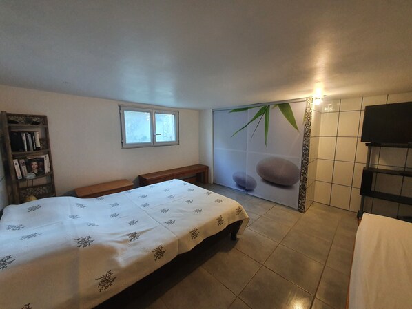 2 Schlafzimmer, Bügeleisen/Bügelbrett, Reisekinderbett, WLAN