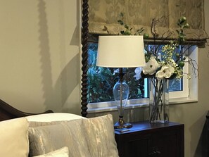 客房 (The Oxford Suite) | 熨斗/熨板、免费 WiFi、床单