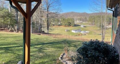Secluded cabin near South Holston River
