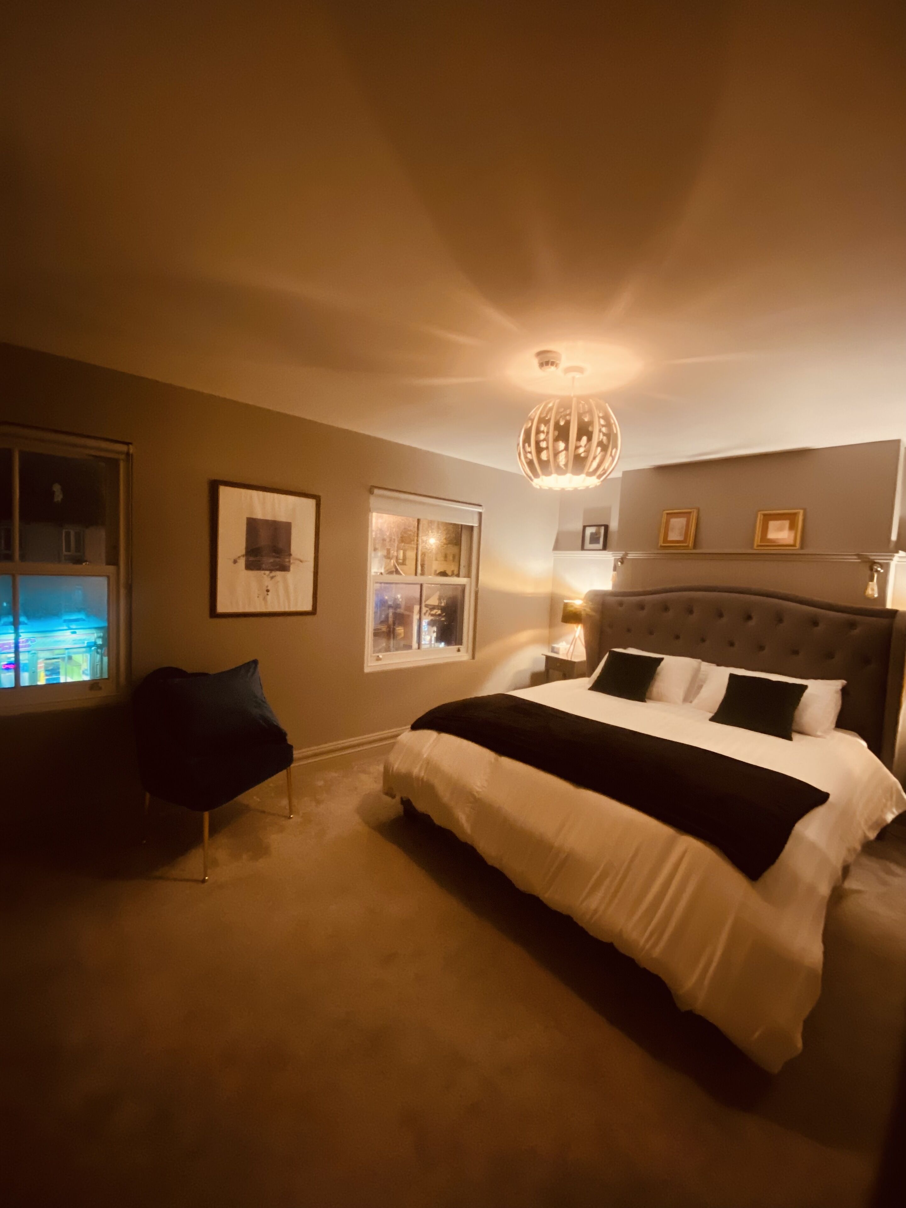 3 soverom, strykejern/-brett, wi-fi (inkludert) og sengetøy