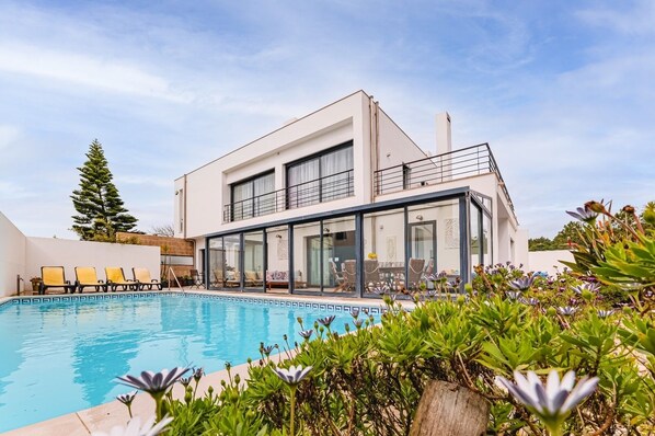 Vila | Piscina | Piscina externa