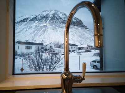 Apartment with amazing mountain view