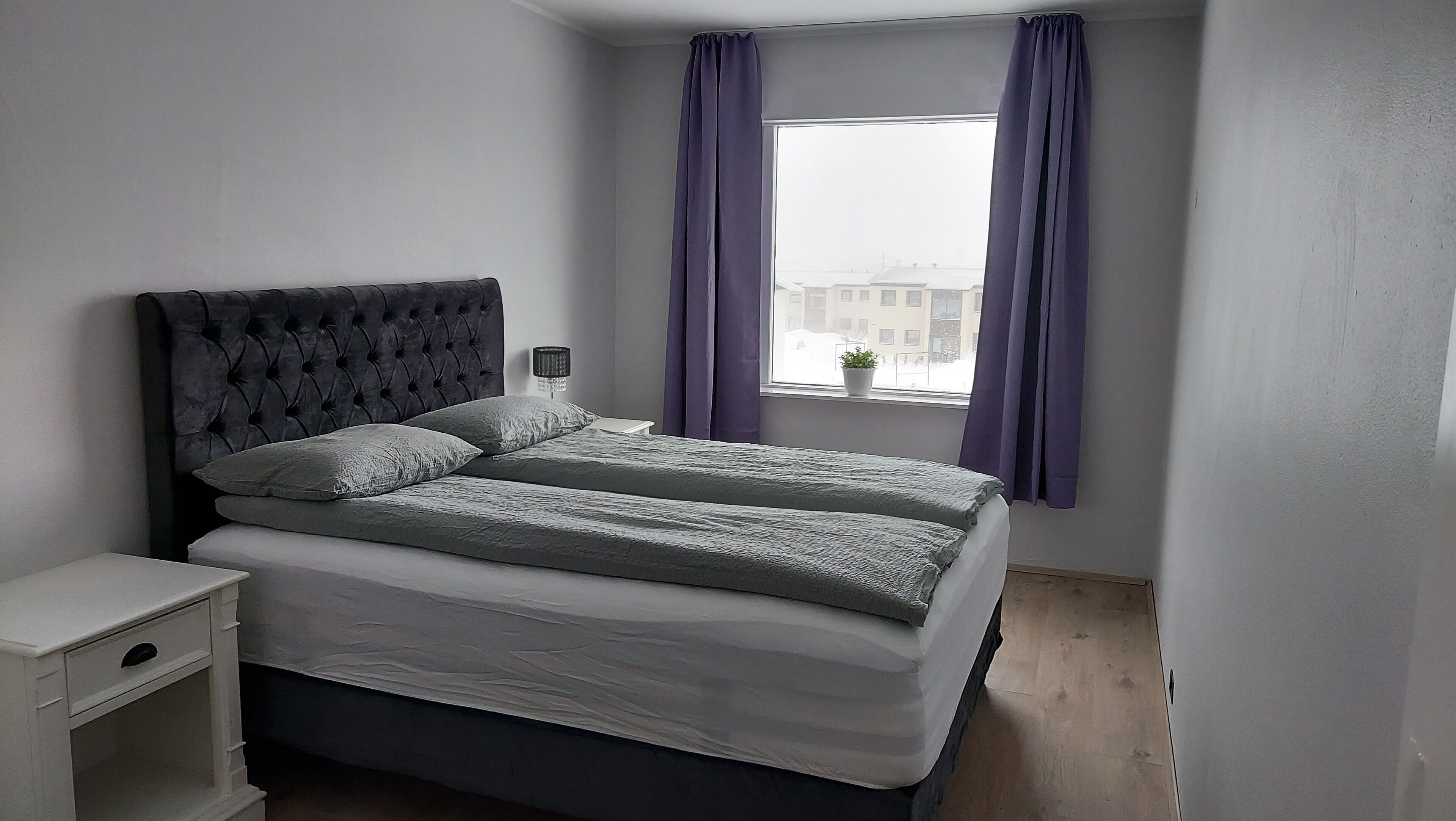 3 間睡房、熨斗/熨衫板、可攜式嬰兒床、免費 Wi-Fi