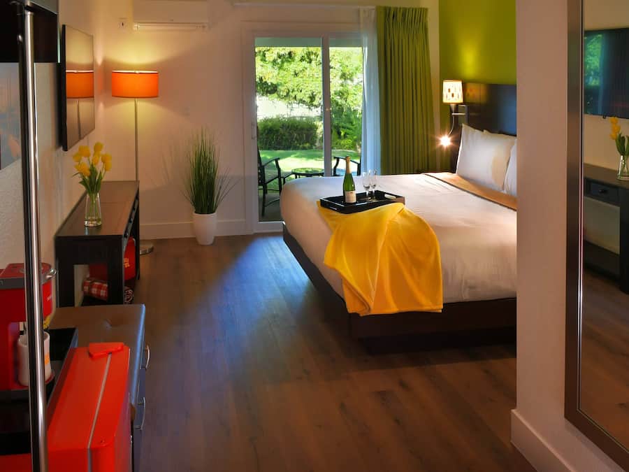 Premium bedding, memory foam beds, free WiFi, bed sheets