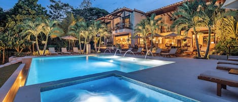 Outdoor pool, open 9:00 AM to 7:00 PM, pool umbrellas, pool loungers