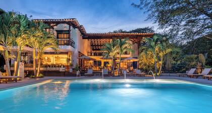 Casa Jacaranda Hotel Boutique - Cauca Viejo - Mayores de 14 años