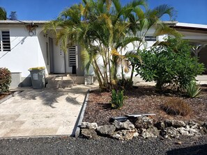 Exterior - Villa ti kaz princesse with swimming pool and 4 bedrooms in St François Guadeloupe (st françois)