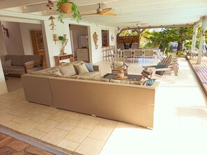 Outdoor dining - Villa ti kaz princesse with swimming pool and 4 bedrooms in St François Guadeloupe (st françois)