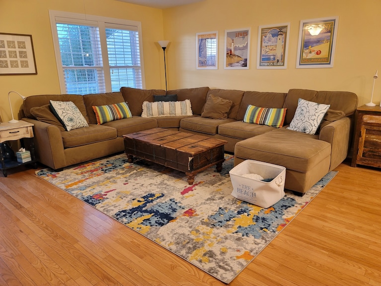 5 Blocks To Beach, Heated Pool, Parking, Two Master Suites - Full Townhouse - Rehoboth Beach, DE