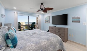 2 bedrooms, iron/ironing board, travel crib, free WiFi