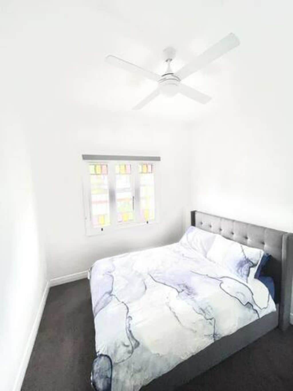 3 bedrooms, desk, iron/ironing board, travel crib