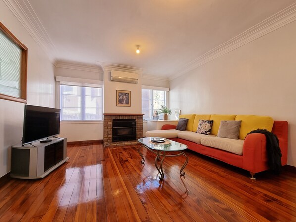 Departamento | Área de sala de estar | Smart TV 