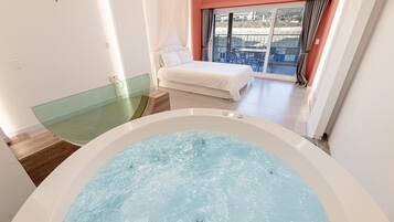 Basic Room, 2 Bedrooms (A101) | 1 bedroom, free WiFi