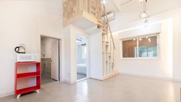 Basic Room, 2 Bedrooms (L203) | 1 bedroom, free WiFi