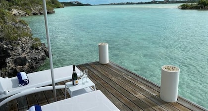 Villa Shades Of Blue Chalk Sound