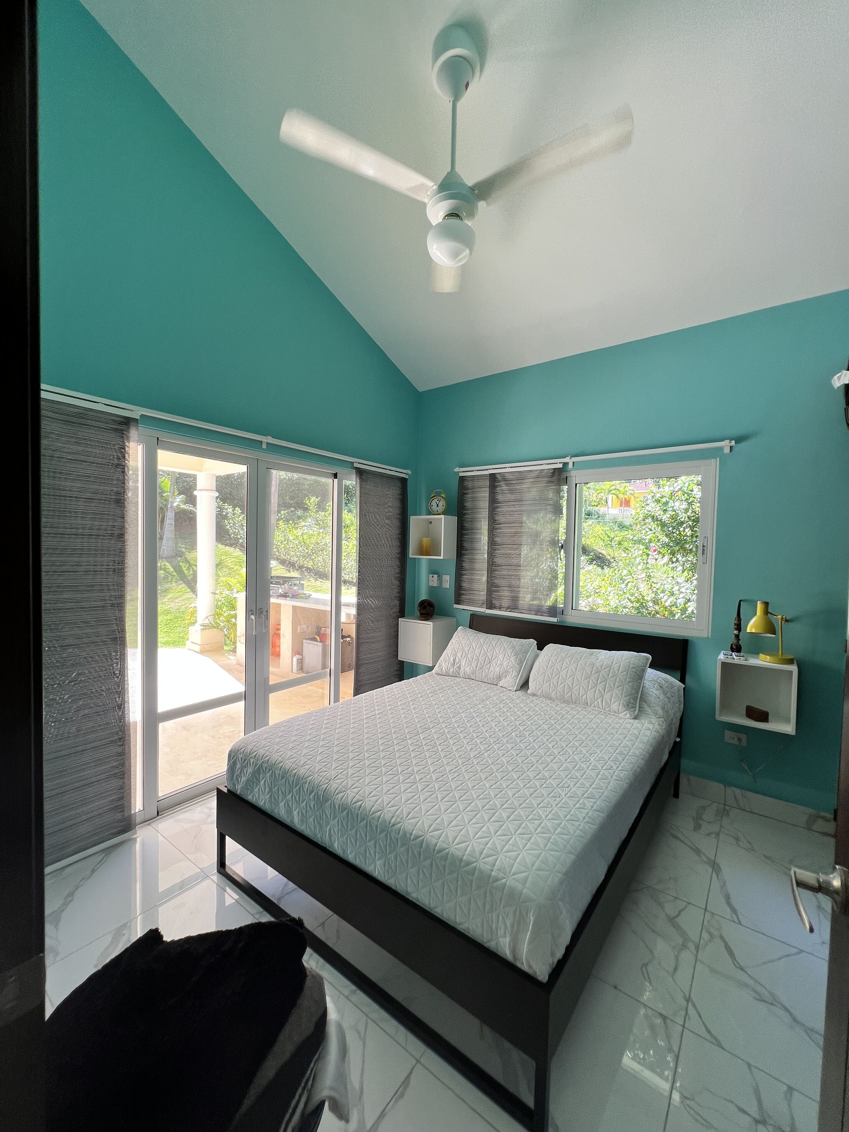 3 soverom, safe på rommet, wi-fi og sengetøy