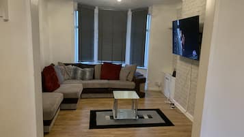 House | Living room