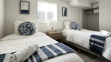 2 bedrooms, memory foam beds, desk, iron/ironing board