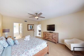 House, Multiple Beds (William's Lake Berkley Resort Home)