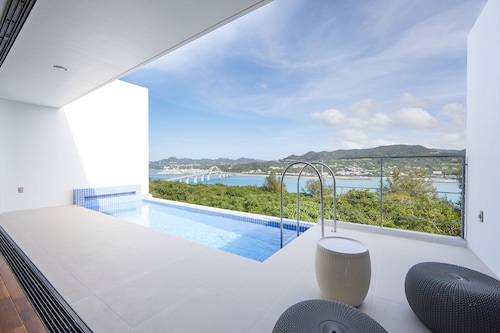 インフィニティ プール