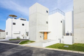 Exterior - E-horizon Resort Premium sesokoD (Motobu)