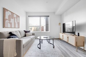 Televisión y estéreo 