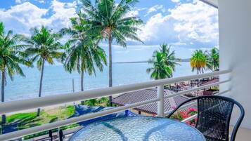 Standard Room, 1 Double Bed, Partial Ocean View