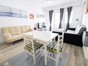 TV - Apartamento Royal Marine en Empuriabrava (Empuriabrava)